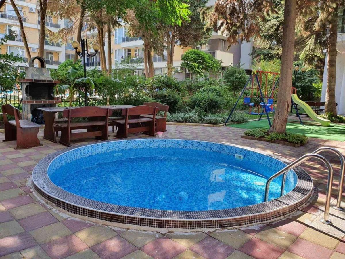 Апартамент За Гости ,,Христина" Ravda Exterior foto