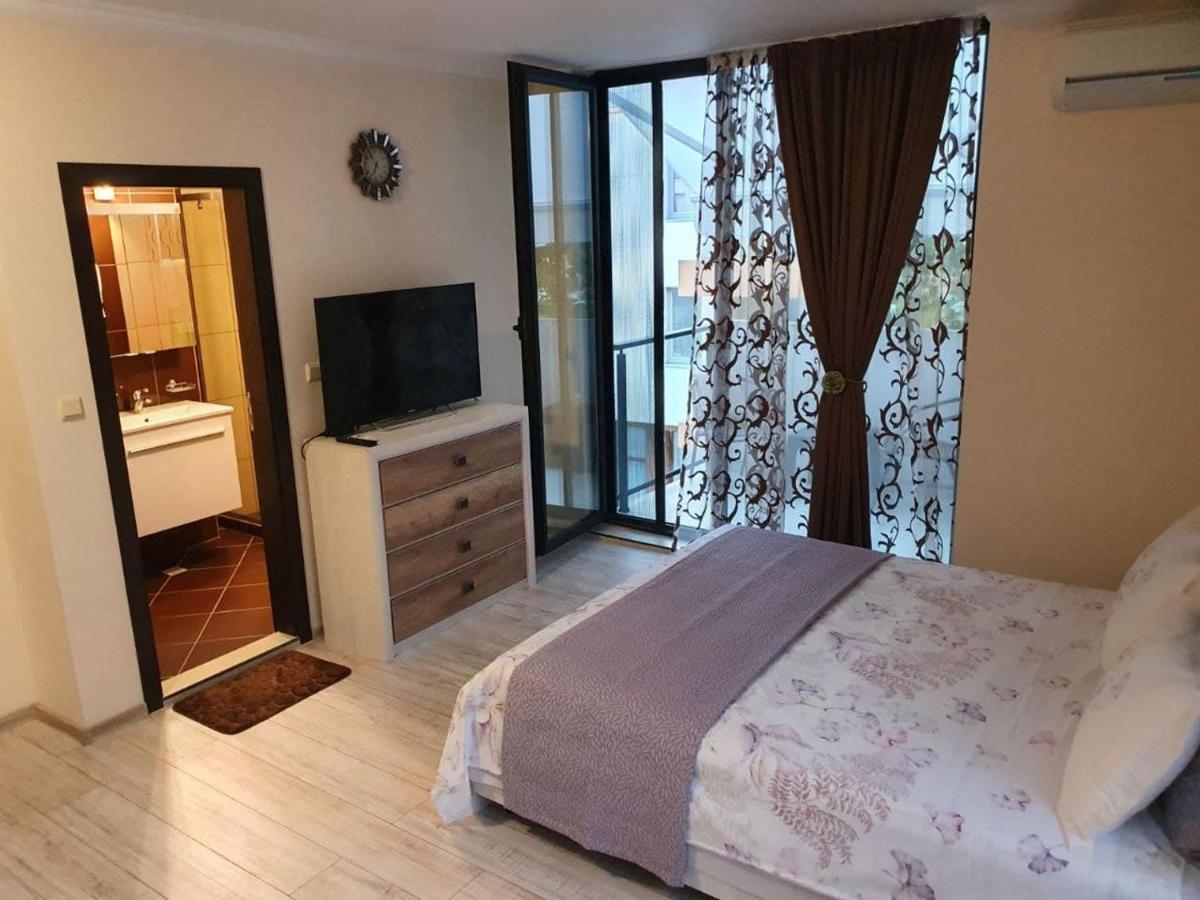 Апартамент За Гости ,,Христина" Ravda Exterior foto