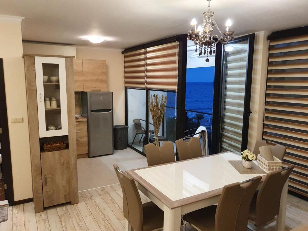Апартамент За Гости ,,Христина" Ravda Exterior foto
